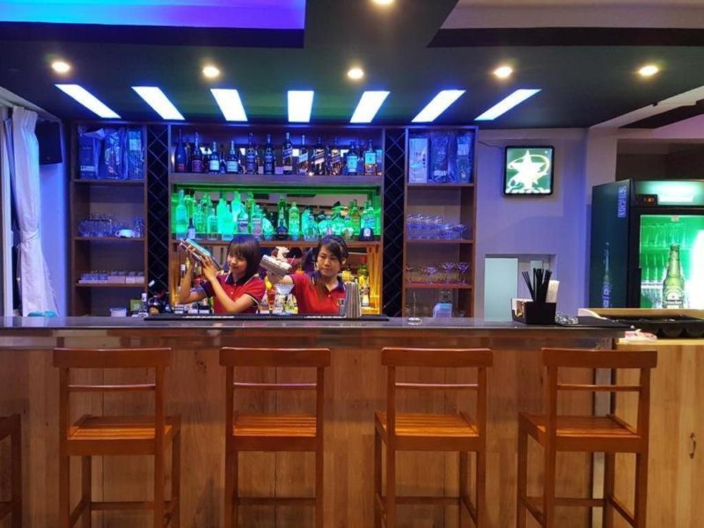 Asian Smile Hotel Янгон Екстериор снимка