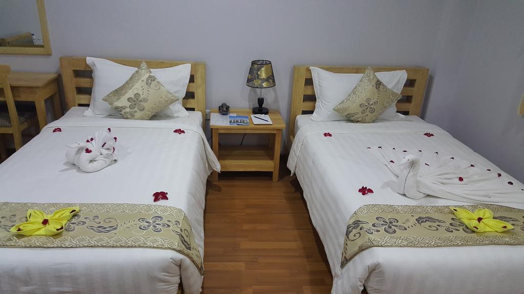 Asian Smile Hotel Янгон Екстериор снимка