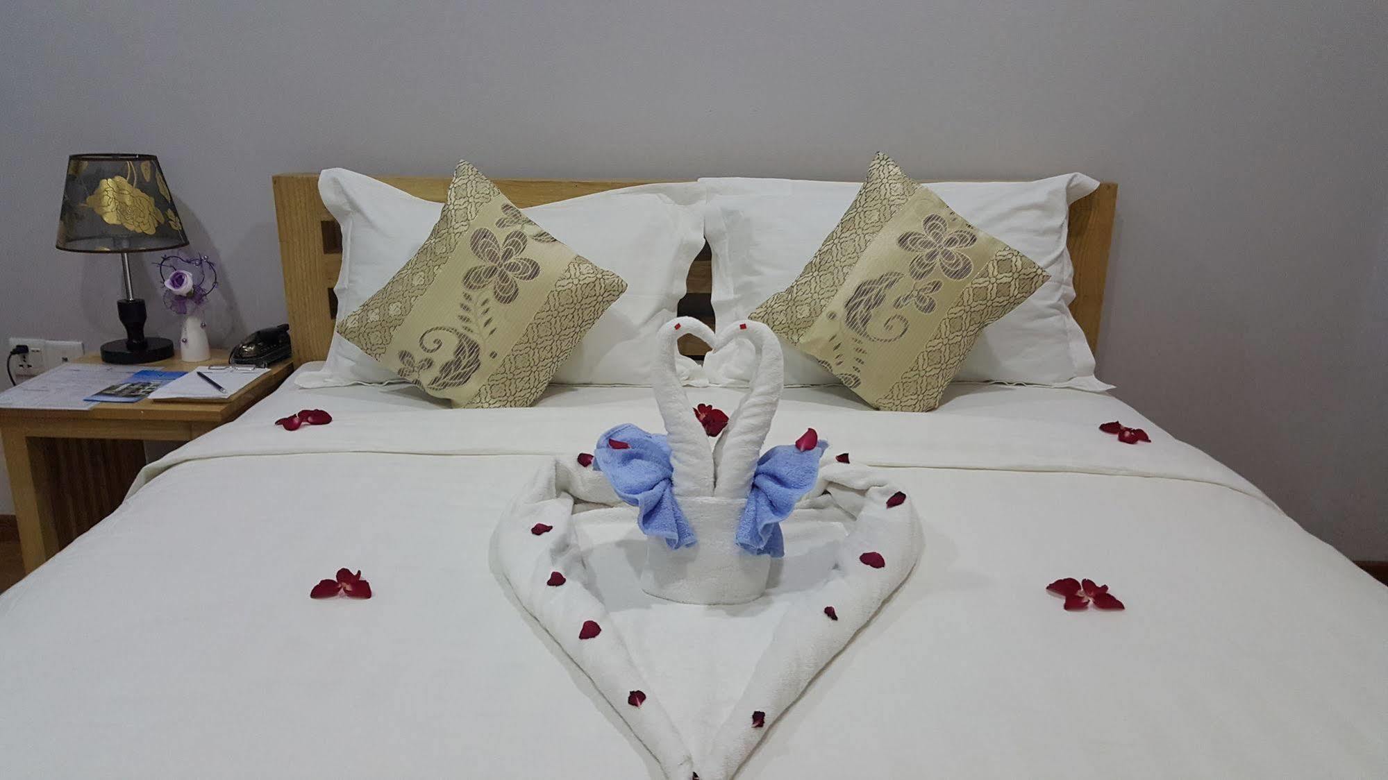 Asian Smile Hotel Янгон Екстериор снимка