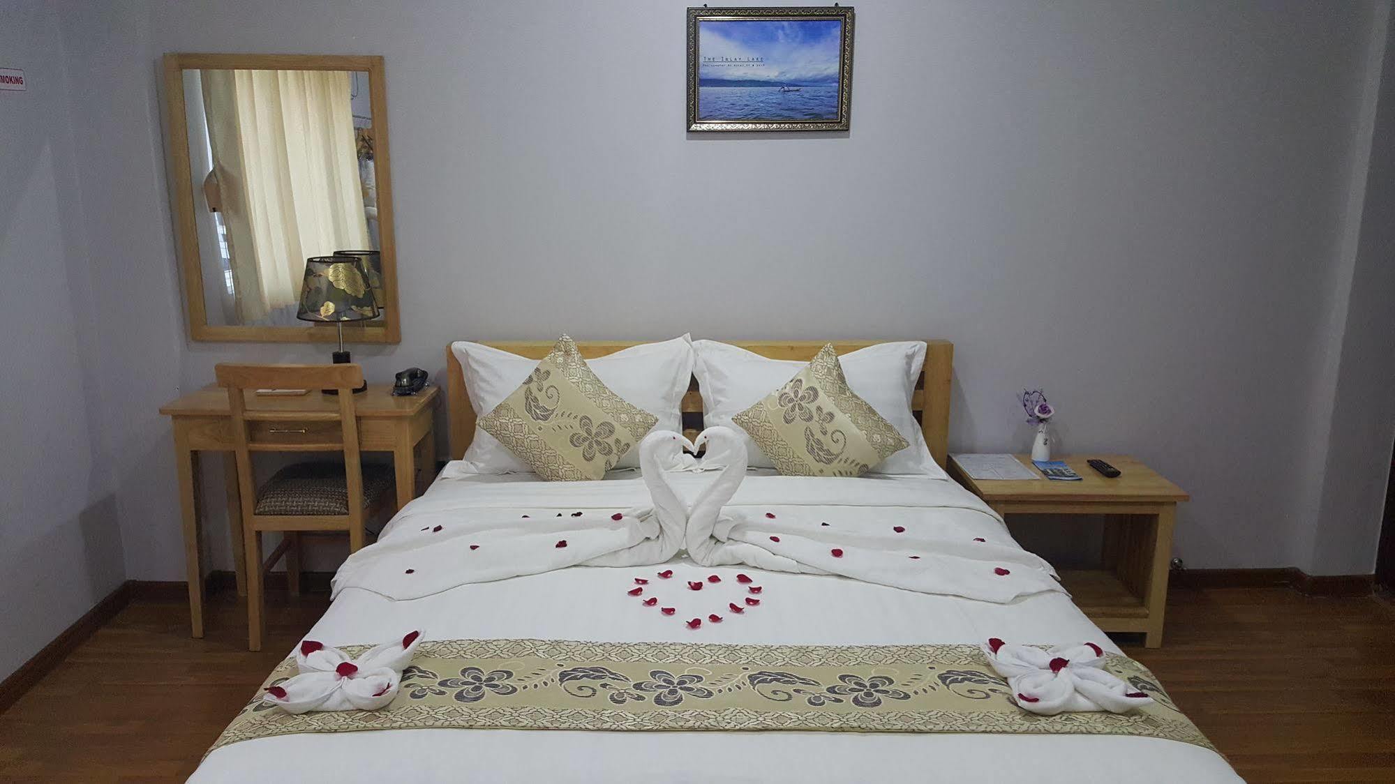 Asian Smile Hotel Янгон Екстериор снимка